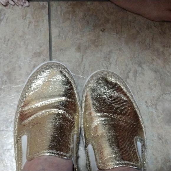 Gianni Bini Iridescent Sparkle Glitter Slip Ons Size 8.5 m - Picture 2 of 8